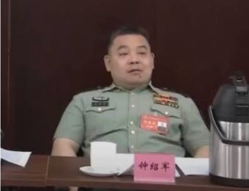 习近平军中大秘落马 终于被坐实了